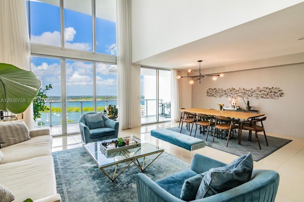 7928 East Dr 1604 + DEN, North Bay Village, Florida 33141, HOA KỲ