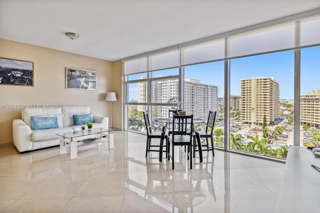 1830 S Ocean Dr 907, Hallandale Beach, Floride 33009, États-Unis