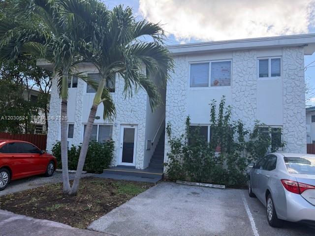 2006 Calais Dr 1, Miami Beach, Floride 33141, États-Unis