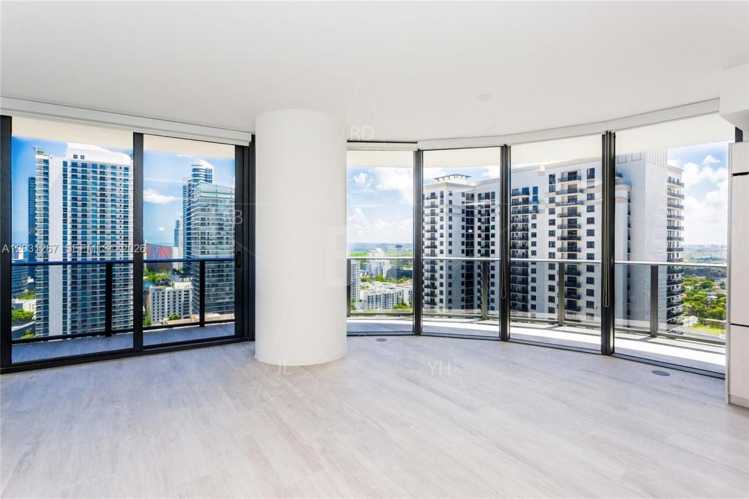 45 SW 9 Street 3806, Miami, Floride 33130, États-Unis