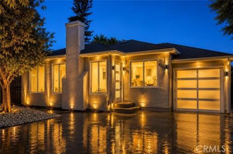 Camellia, North Hollywood, Californie 91606, États-Unis