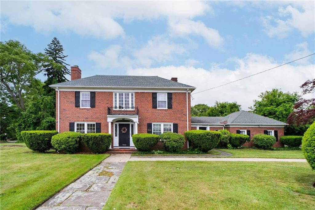 873 Warwick Avenue, Warwick, Rhode Island 02888