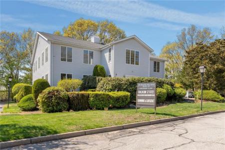 33 College Hill Road 25 - 2, Warwick, Rhode Island 02886, USA