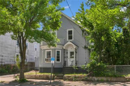 45 Arch Street, Pawtucket, Rhode Island 02860, USA