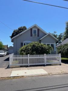 217 EVERGREEN Street, Pawtucket, Rhode Island 02861, USA