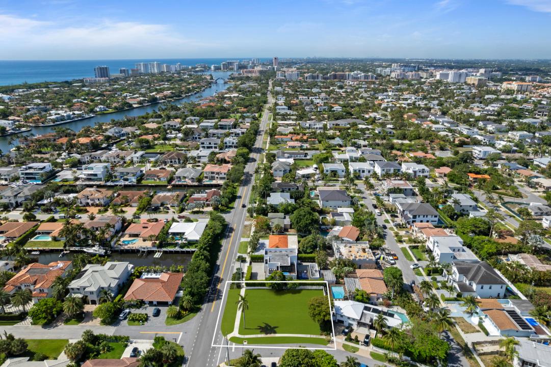 498 NE 14th Street, Boca Raton, Florida 33432