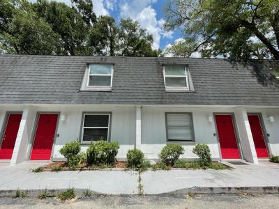 1231 SW 61st Terrace 2, Gainesville, Florida 32607, Stati Uniti