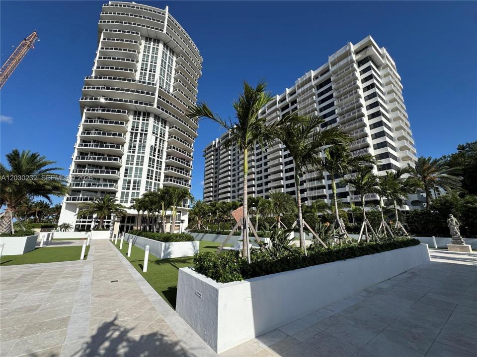 10225 Collins Ave 503, Bal Harbour, פלורידה 33154, ארצות הברית של אמריקה