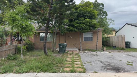 4754 Chariot Cir, Green Acres, Florida 33463, USA