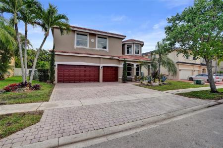 16180 SW 14th St, Pembroke Pines, Florida 33027