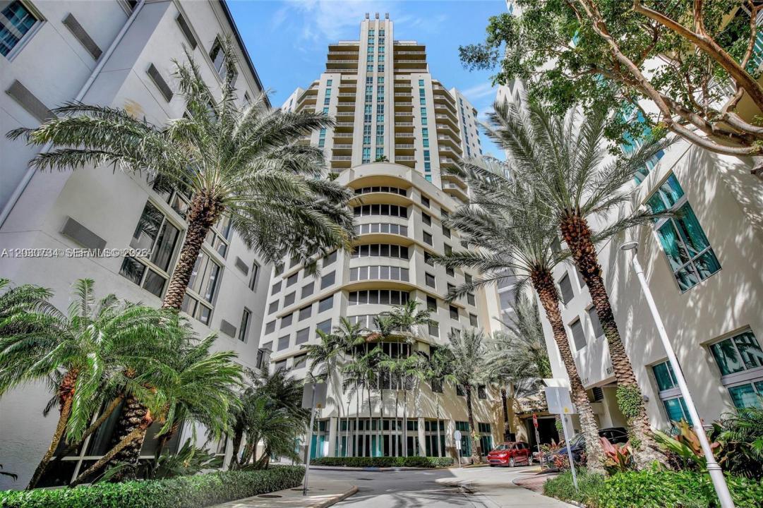 9055 SW 73rd Ct 1504, Miami, Floride 33156, États-Unis