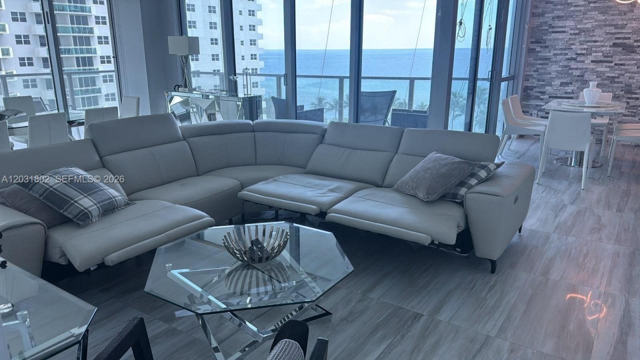 3101 S Ocean Dr 801, Hollywood, Florida 33019, USA