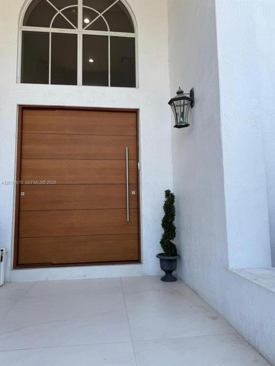 2940 NE 164th St, North Miami Beach, Flórida 33160, Estados Unidos