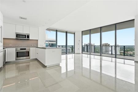 88 SW 7th St 2302, Miami, Florida 33130, USA