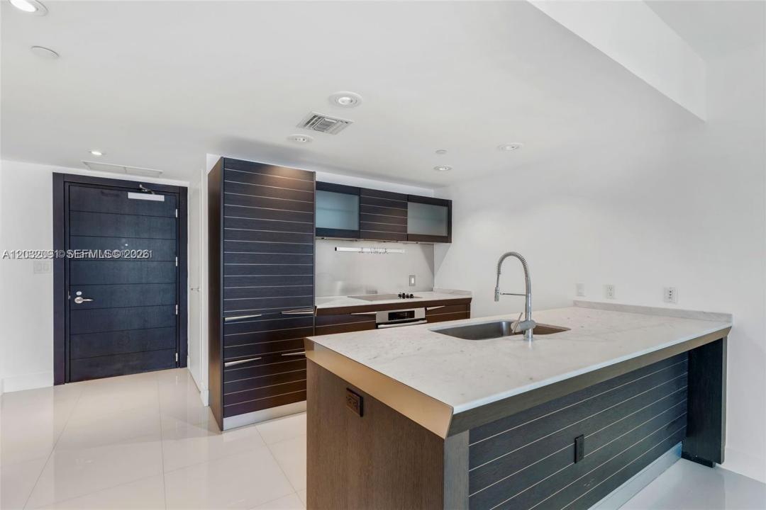 200 Biscayne Boulevard Way 3713, Miami, Floride 33131, États-Unis