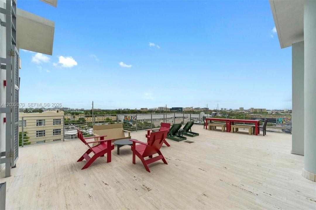 250 NW 24th St 2B, Miami, 플로리다 33127, 미국