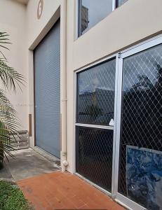 14250 SW 136th St 6, Miami, Florida 33186, USA