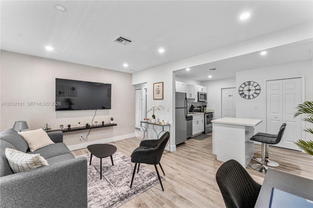 1521 NE 118th Ter 1, Miami, Florida 33161, Stati Uniti