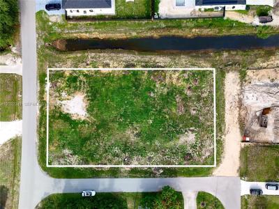 0 4th St W, Lehigh Acres, Floride 33971, États-Unis