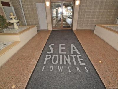 360 Shore Road, Long Beach, New York 11561, USA