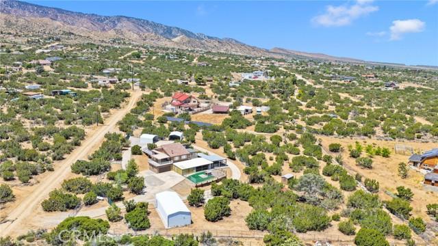 Vista, Pinon Hills, Californie 92372, États-Unis