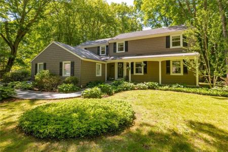 27 Tallwood Drive, Seekonk, Massachusetts 02771, USA