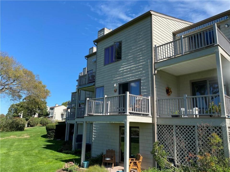 10 Seabreeze Lane, Bristol, Rhode Island 02809, États-Unis