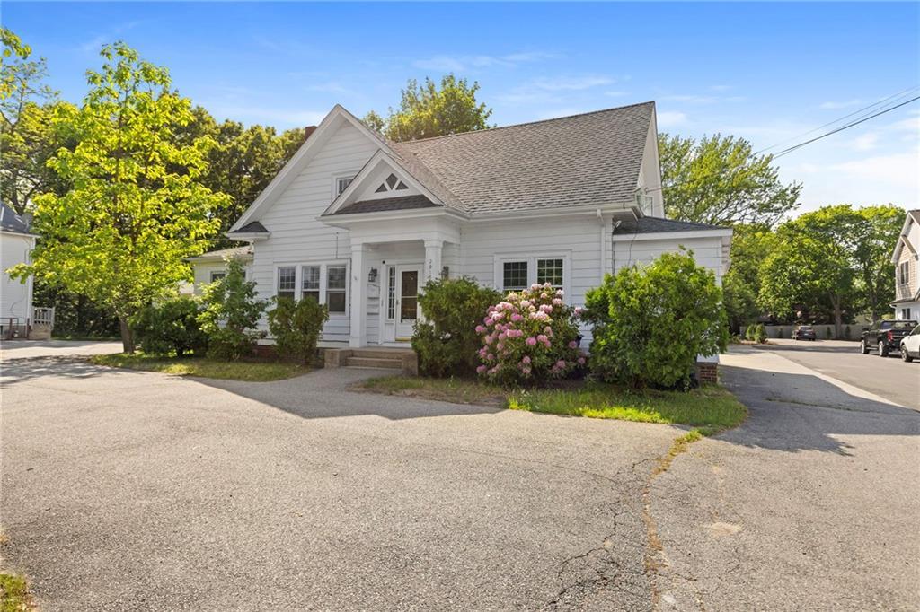 2915 Post Road 1, Warwick, Rhode Island 02886
