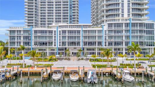220 Lake Shore Drive, Lake Park, Флорида 33403, Соединенные Штаты