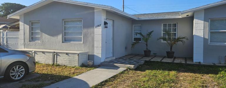 11267 SW 7th St, Sweetwater, Florida 33174