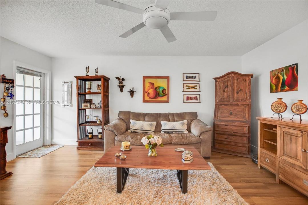 5300 Washington St O224, Hollywood, Florida 33021, Stati Uniti