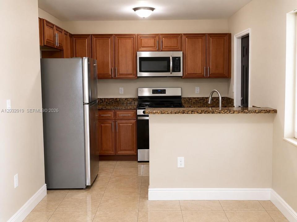 1990 NW 4th Ct 1, Miami, Florida 33136, Stati Uniti