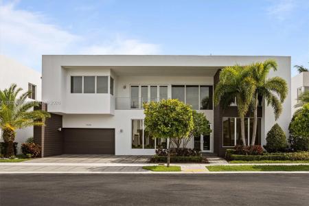 10296 NW 74th Terrace, Doral, Флорида 33178, Соединенные Штаты