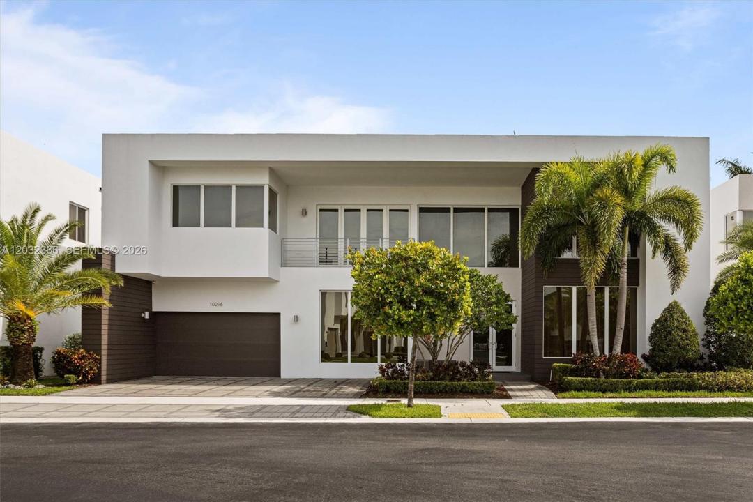 10296 NW 74th Terrace, Doral, Флорида 33178, Соединенные Штаты