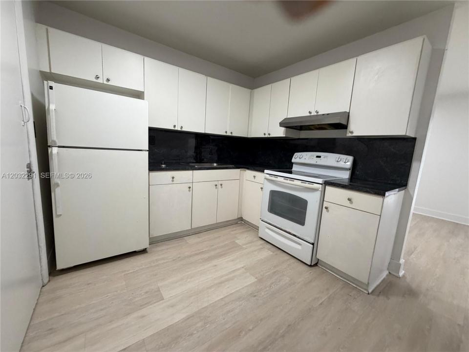 12215 W Dixie Hwy 206, North Miami, Floride 33161, États-Unis