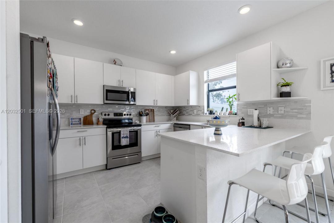 561 NW 204th St, Miami Gardens, Floride 33169, États-Unis