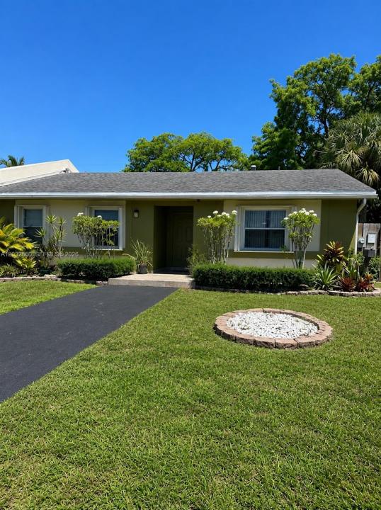 11871 SW 123rd Pl, Miami, Florida 33186, USA
