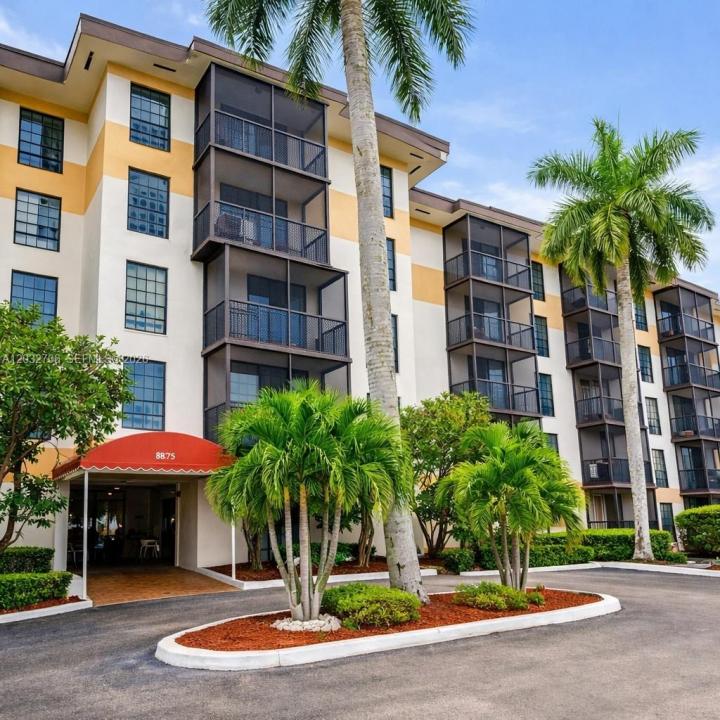 5570 NW 44th St 308A, Lauderhill, Floride 33319, États-Unis