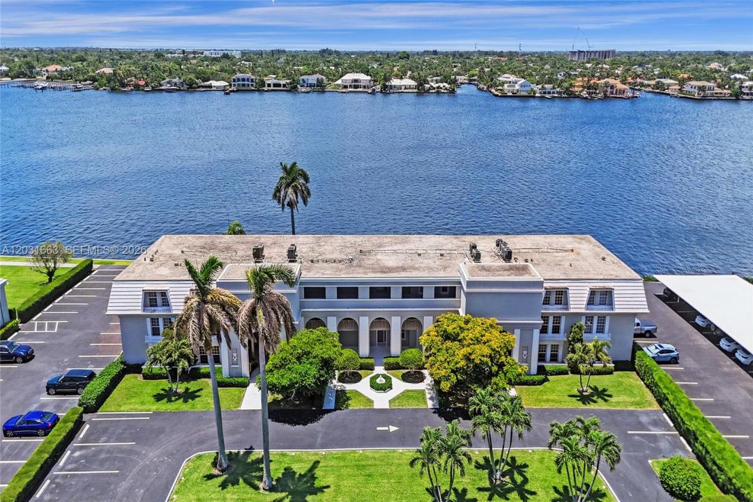 2160 Ibis Isle Rd 3, Palm Beach, Florida 33480
