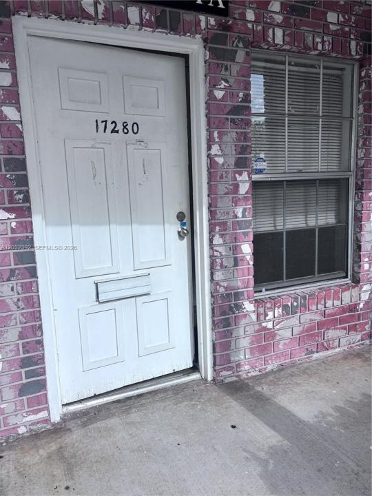 17280 NE 19th Ave, North Miami Beach, Floride 33162, États-Unis
