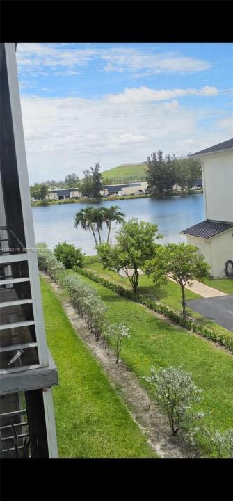 4311 Crystal Lake Dr 321, Deerfield Beach, Floride 33064, États-Unis