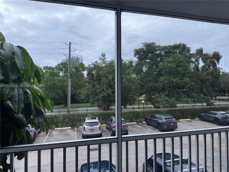 16950 W Dixie Hwy A232 Hwy 232, North Miami Beach, Floride 33160, États-Unis