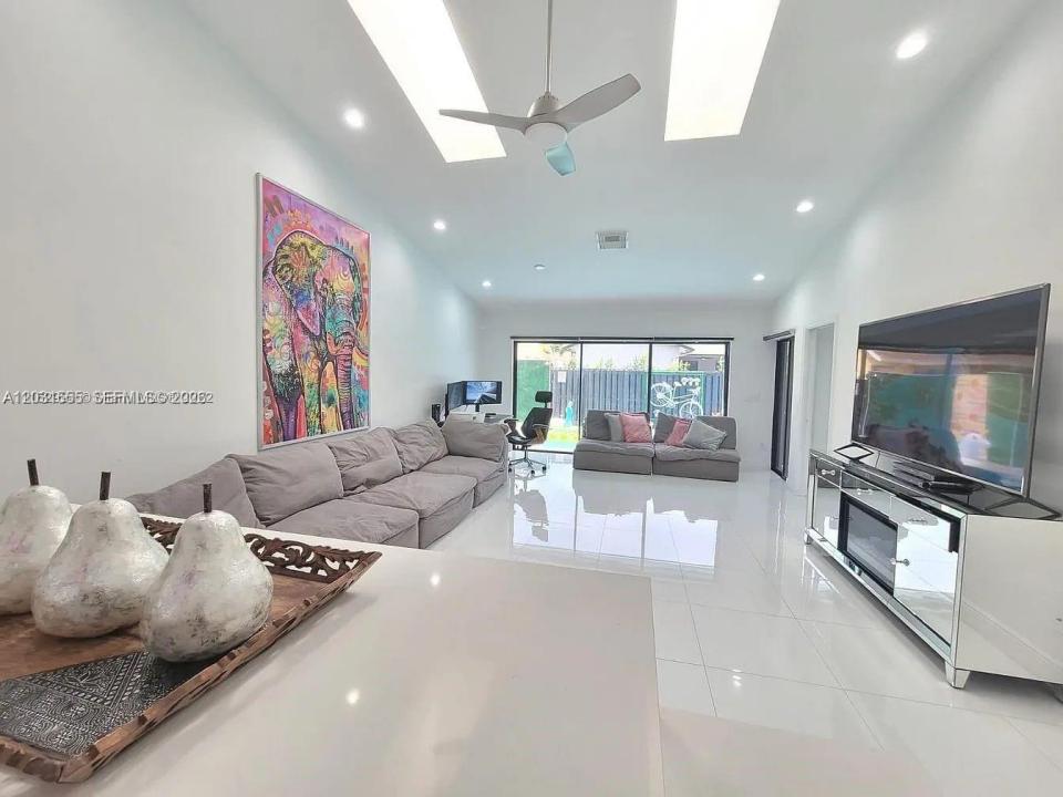 270 SE 7th St, Dania Beach, Florida 33004, HOA KỲ