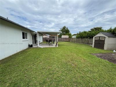 11104 SW 155th Ter, Miami, Florida 33157, USA