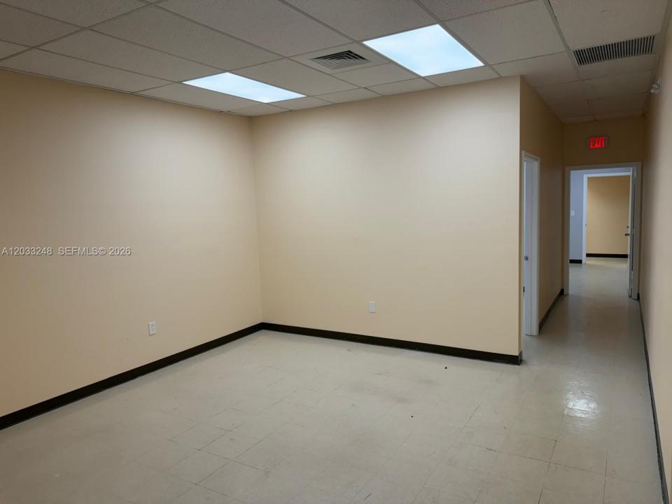8688 NW 44 ST, Sunrise, Floride 33351, États-Unis