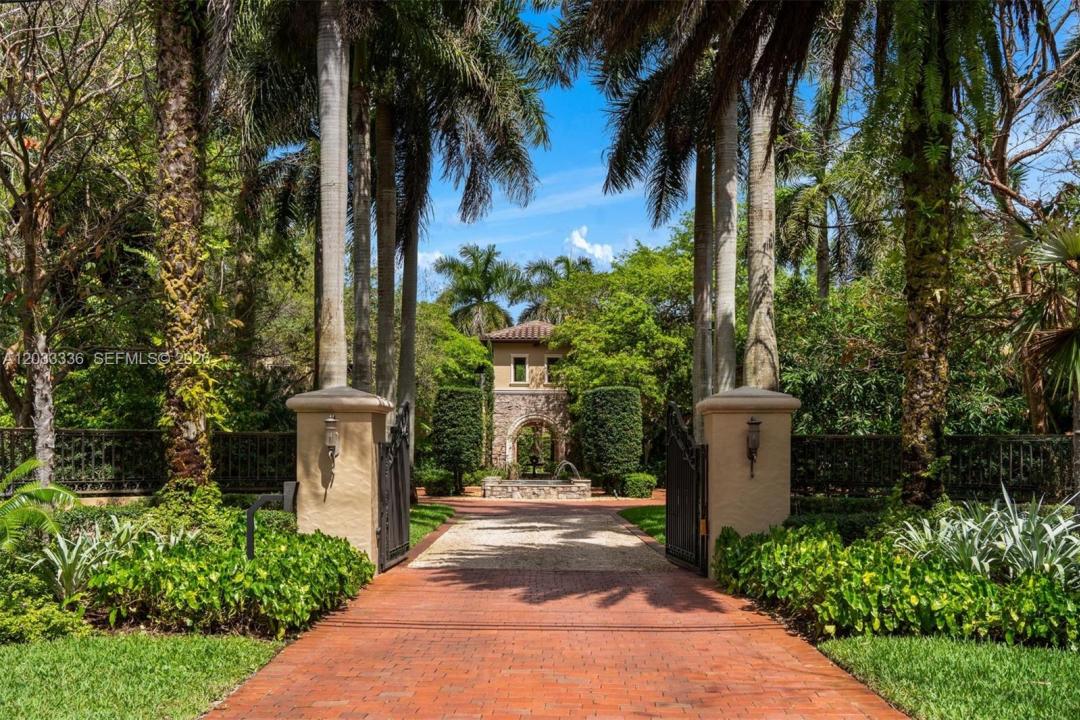 6201 SW 96th St 0, Pinecrest, Florida 33156