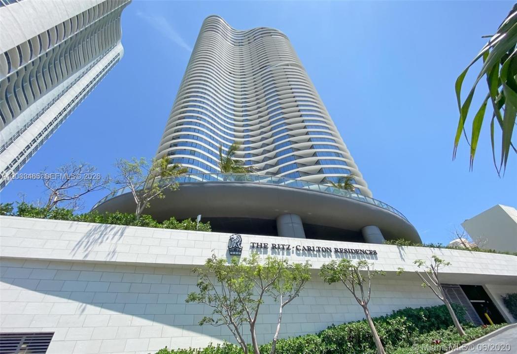 15701 E COLLINS 1403, Sunny Isles Beach, Floride 33160, États-Unis