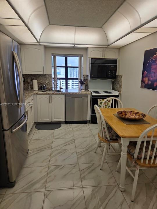 400 Leslie Dr 1124, Hallandale Beach, Florida 33009, Stati Uniti