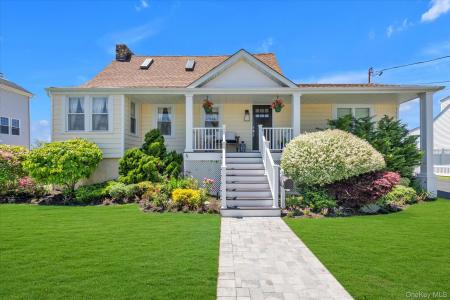 52 Bayview Avenue, Babylon, نيويورك 11702, الولايات المتحدة