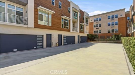 S Chapel Ave, Alhambra, California 91801, Stati Uniti